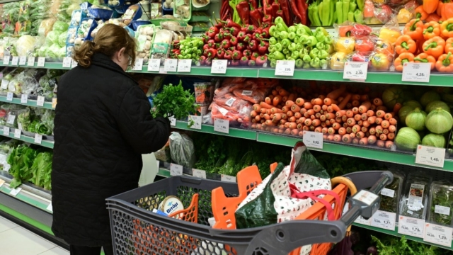 Κάτι πρέπει να γίνει με την ακρίβεια: Στο 1,8% ο πληθωρισμός στην ευρωζώνη τον Σεπτέμβριο, στο 3% στην Ελλάδα (video)