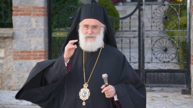 «Όταν δεν βαφτίζουμε τα παιδιά μας, δεν τα αγαπάμε» – Καταπέλτης ο Μητροπολίτης Ξάνθης