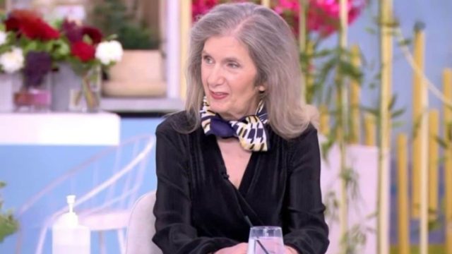 «Ούτε σε κοτέτσι αυτό»: Έτσι ζούσε η Μαρίνα Νικολαΐδη στο σπίτι του ηθοποιού