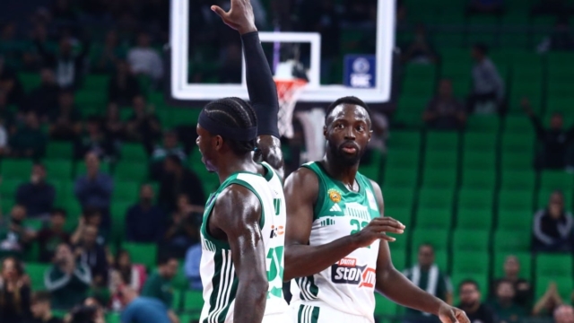Παναθηναϊκός – ΑΕΚ 94-74: Eπέστρεψαν δυναμικά οι πράσινοι από τη Διαβολοβδομάδα της Euroleague