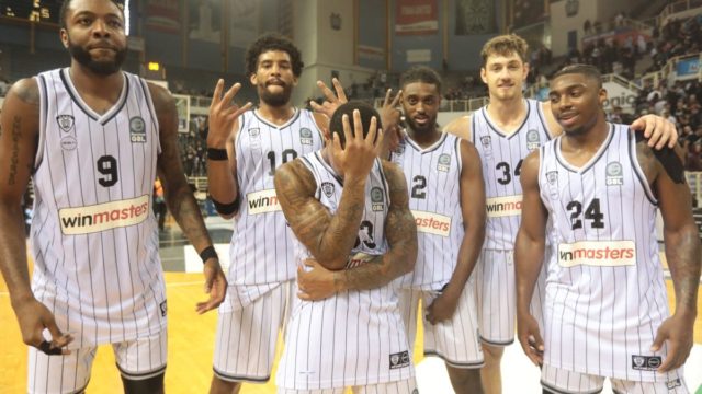 ΠΑΟΚ – ΑΕΚ 87-82: Μεγάλη εντός έδρας νίκη με τον Κρούζερ σε εξαιρετική φόρμα