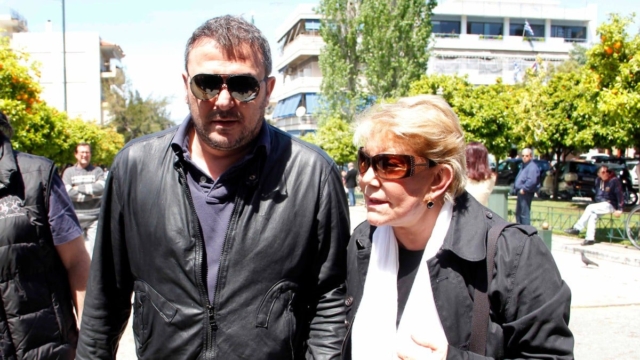 Δε μίλησε για τη Μαρινέλλα ο Αντώνης Ρέμος: «Δεν έχει ξεπεραστεί ο κίνδυνος, ας σεβαστούμε τη στιγμή»