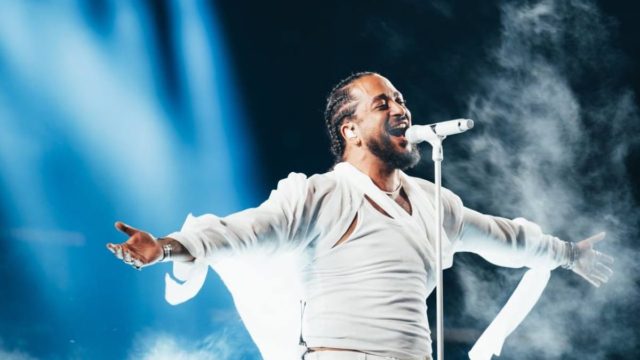 Eurovision 2024: Tεχνικός κατηγορεί το Γάλλο τραγουδιστή Slimane για σεξουαλική παρενόχληση – «Με κόλλησε στον τοίχο»