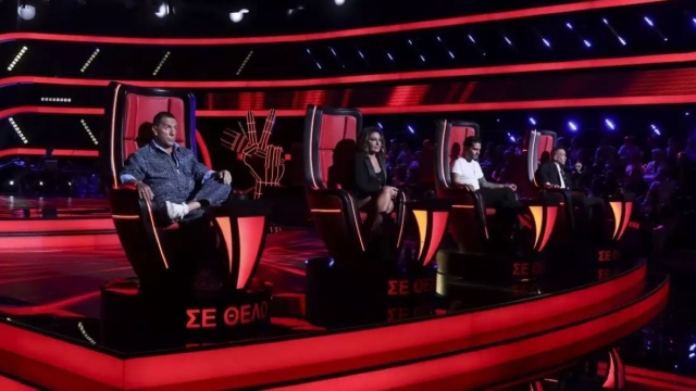 The Voice: Έκανε πρεμιέρα το αγαπημένο talent show και το Χ είναι ήδη εντυπωσιασμένο – «Ξετρελαμένοι» όλοι με Καπουτζίδη και Παπαρίζου