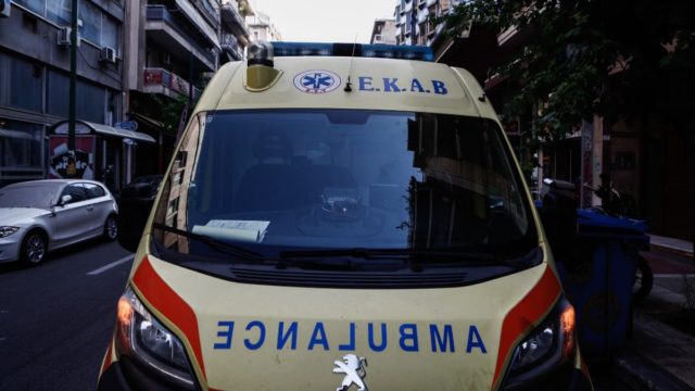 Ανατριχιαστικό δυστύχημα στη Μιχαλακοπούλου: 31χρονος έχασε τον έλεγο της μηχανής, έπεσε σε τοίχο και σκοτώθηκε