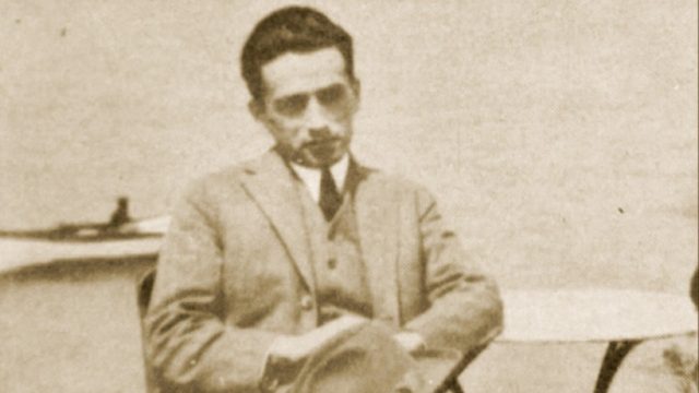30/10/1896: Σαν σήμερα γεννιέται ο σπουδαίος ποιητής Κώστας Καρυωτάκης- Η ζωή, η ποίηση και ο έρωτας με την Μαρία Πολυδούρη