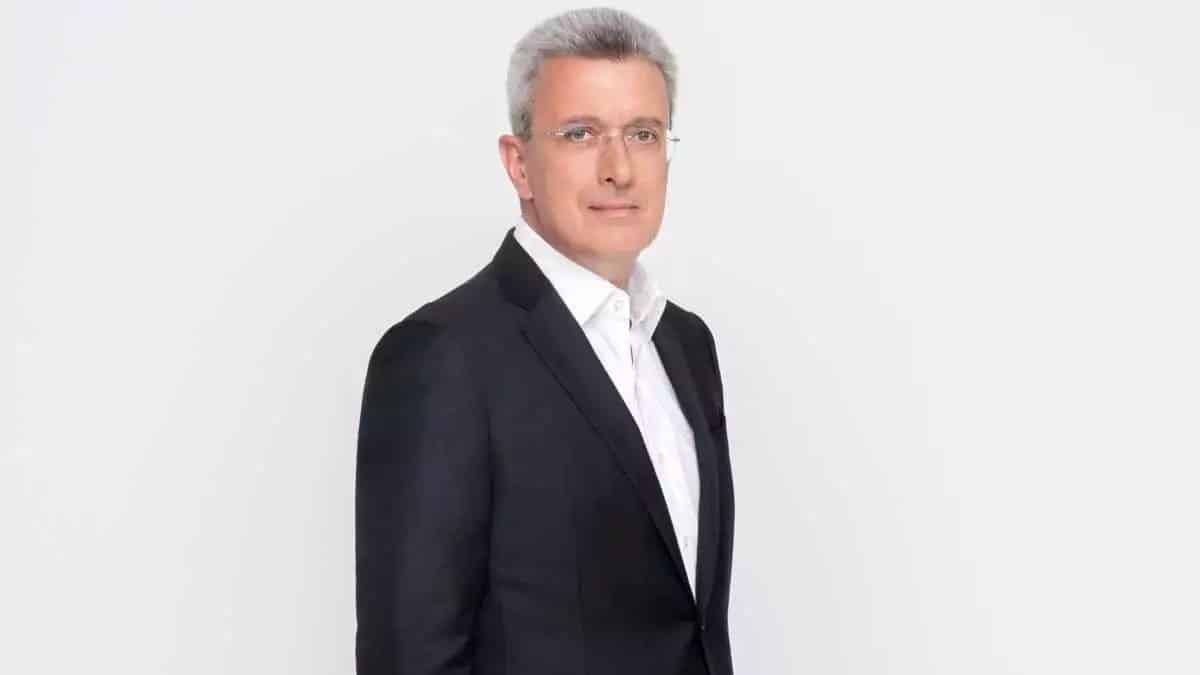 «Διψάει» για δημοσιότητα: Ο πρώτος του καλεσμένος του Χατζηνικολάου στο «Πρόσωπο με Πρόσωπο» είναι κάποιος που θα συζητηθεί πολύ