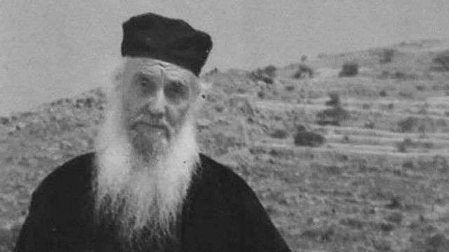 Άγιος Αμφιλόχιος Μακρής: Η Εκκλησία τιμάει σήμερα (23/11) την μνήμη του