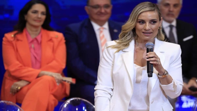 Η Ελεονώρα Μελέτη κάρφωσε με το…γάντι την ελληνική τηλεόραση για ελλιπή ευαισθητοποίηση
