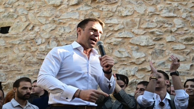 ΣΥΡΙΖΑ: Προσφεύγει τη Δευτέρα (11/11) στη Δικαιοσύνη για τις offshore Κασσελάκη