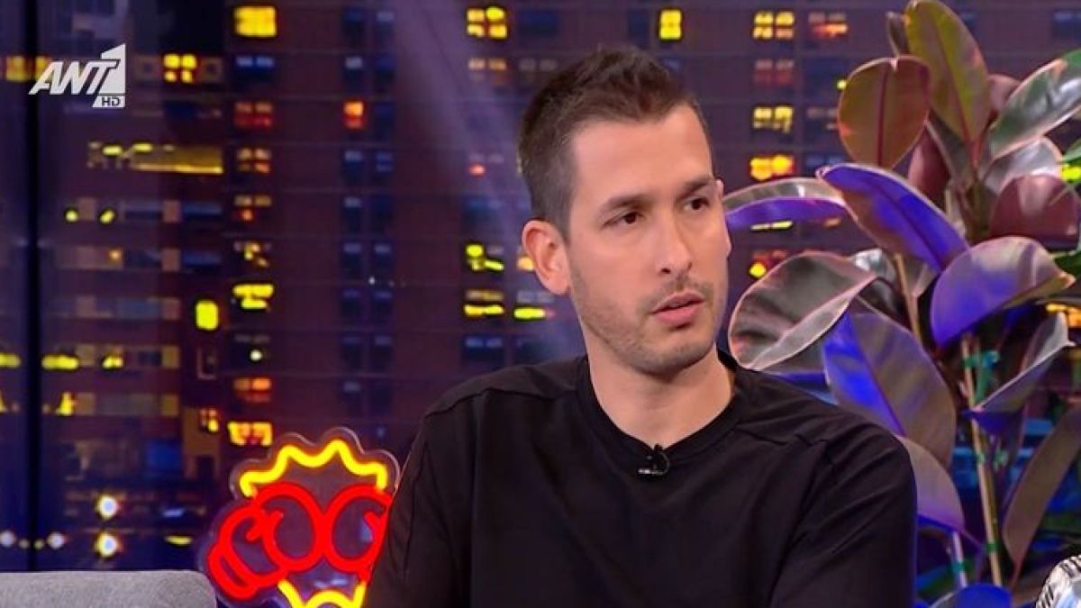 Άγγελος Πάτσης: «Έχω χαρίσει 400.000 ευρώ, ο Δημήτρης Ουγγαρέζος μου ζήτησε να…» – Ο δημιουργός του προφίλ «plakaexei» αποκαλύπτεται