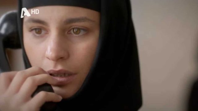 Άγιος έρωτας spoiler 1/11: Η Χλόη προσπαθεί να επικοινωνήσει με τον πάτερ Νικόλαο – Θα τα καταφέρει;