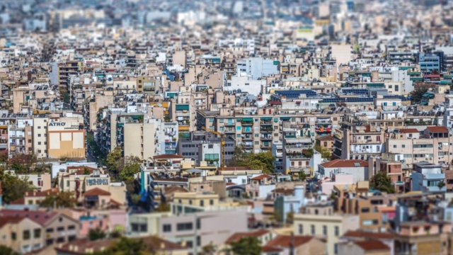 Τελεσίγραφο Κεφαλογιάννη για τις μισθώσεις Airbnb – «Ο νόμος θα ισχύσει για όλους»