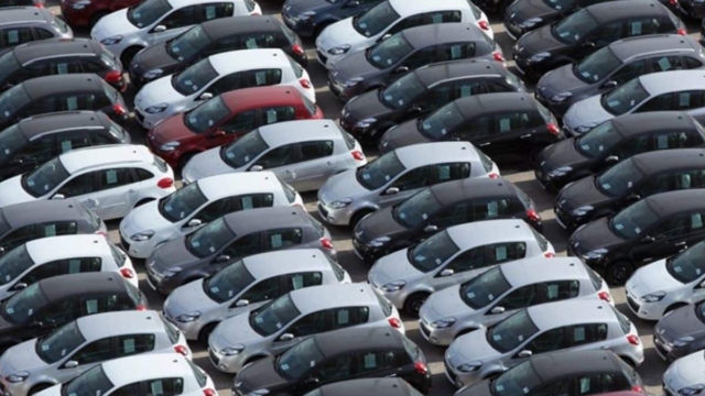 Άσχημα νέα για 3.500.000 ιδιοκτήτες ΙΧ στην Ελλάδα – Έρχεται υποχρεωτική απόσυρση!