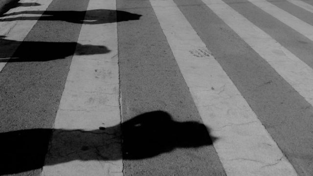 Έχουμε ξεφύγει τελείως: Οδηγός στην Κρήτη έδωσε μπουνιά σε 17χρονο που του έκανε παρατήρηση για τη διάβαση πεζών