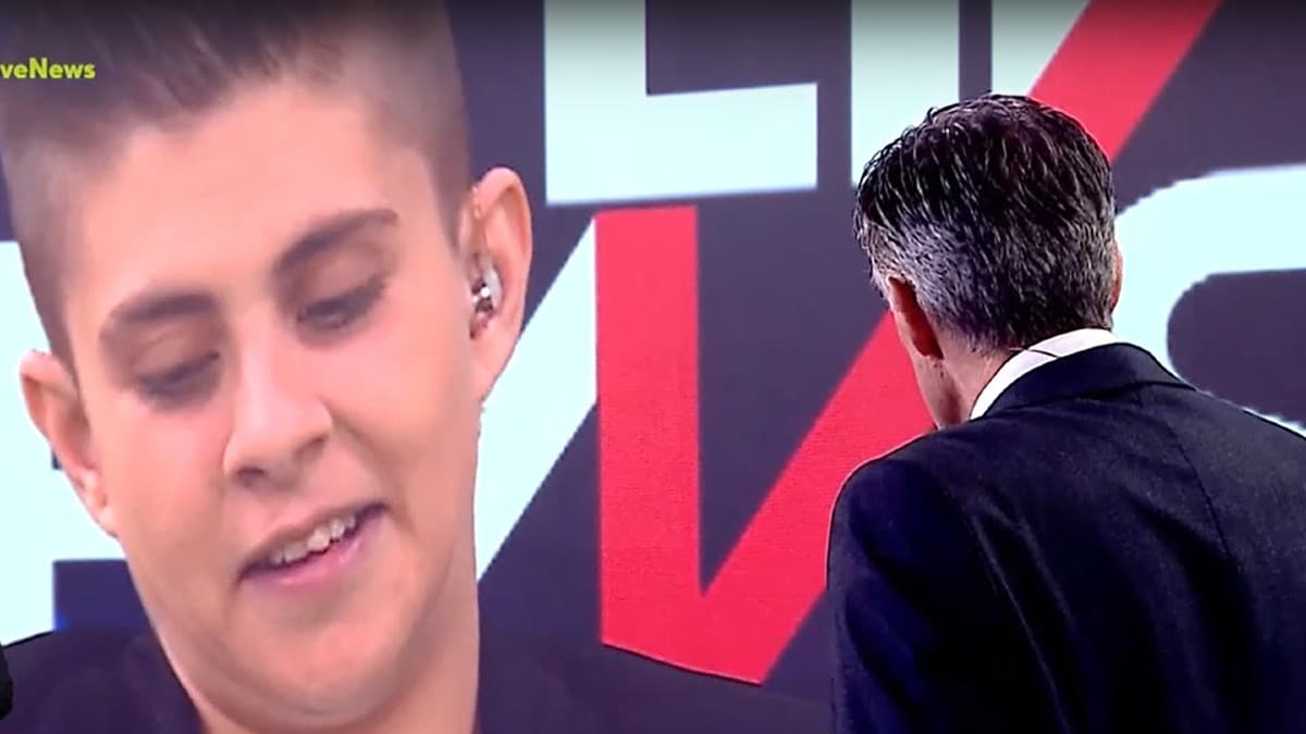 Δεν άντεξε ο Ευαγγελάτος: «Ειρήνη δε θα το πάμε έτσι, εγώ σου κάνω τις ερωτήσεις» (video)