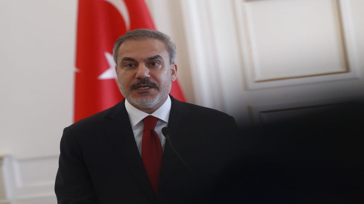 Προκαλεί ξανά ο Φιντάν: «Ιστορικό λάθος η ένταξη της Κύπρου στην ΕΕ»