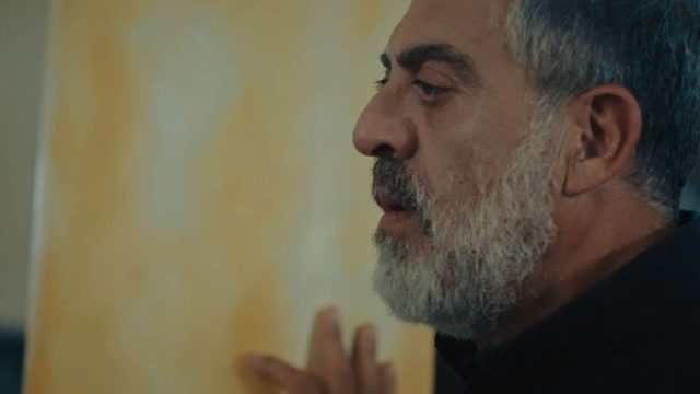 Η Γη Της Ελιάς (7/11): Ισχυρό σοκ για Δημοσθένη – Πέφτει αναίσθητος μέσα στο γραφείο του…
