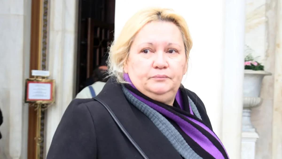 Εισήχθη στο νοσοκομείο η Καίτη Φίνου