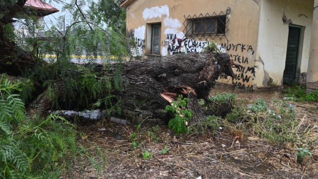 Νέο έκτακτο δελτίο επειδείνωσης του καιρού – Ισχυρά φαινόμενα προ των πυλών – Οι περιοχές που βρίσκονται «στο κόκκινο»