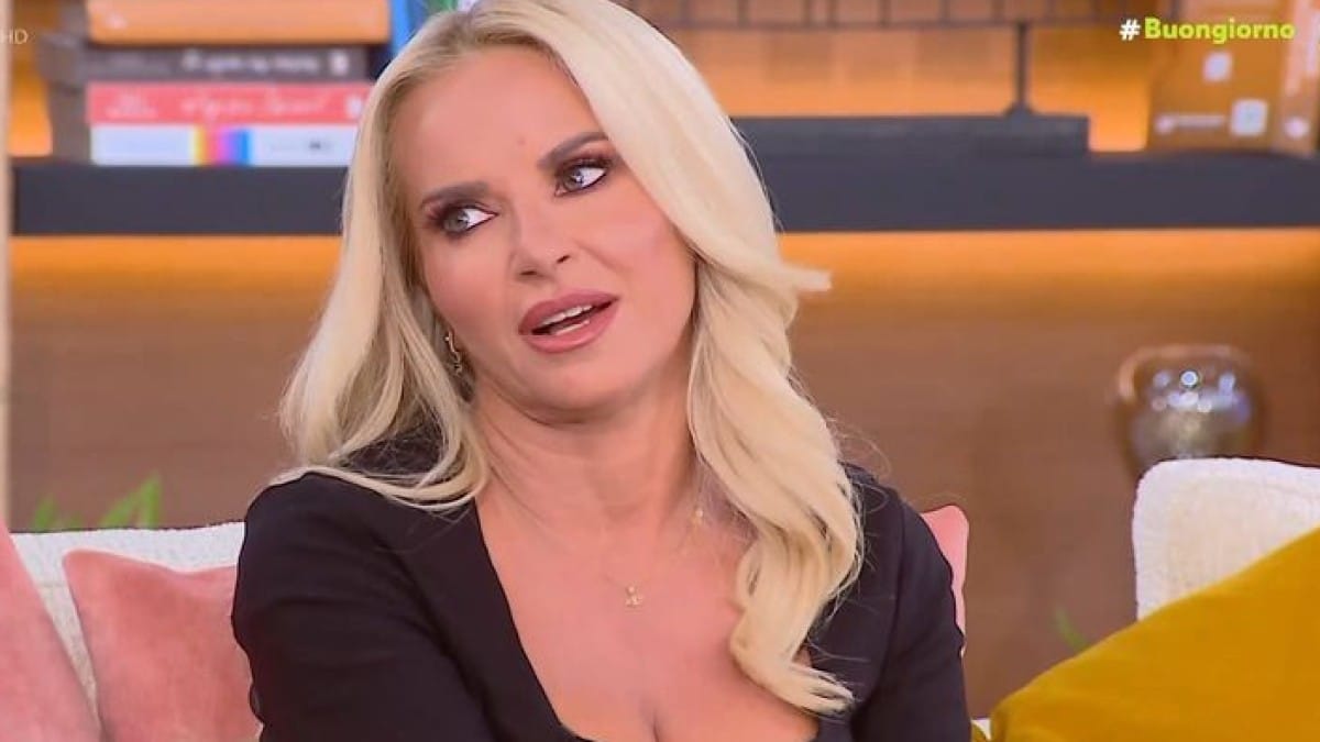 Μαρία Μπεκατώρου: «Γονάτισε» on air στη Σκορδά – «Στην αρχή του Chase πήγα αν κάνω…»