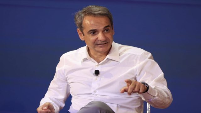 Μπορεί ένας πρωθυπουργός να καταλάβει πως είναι να ζει ο απλός πολίτης με 800€ τον μήνα;