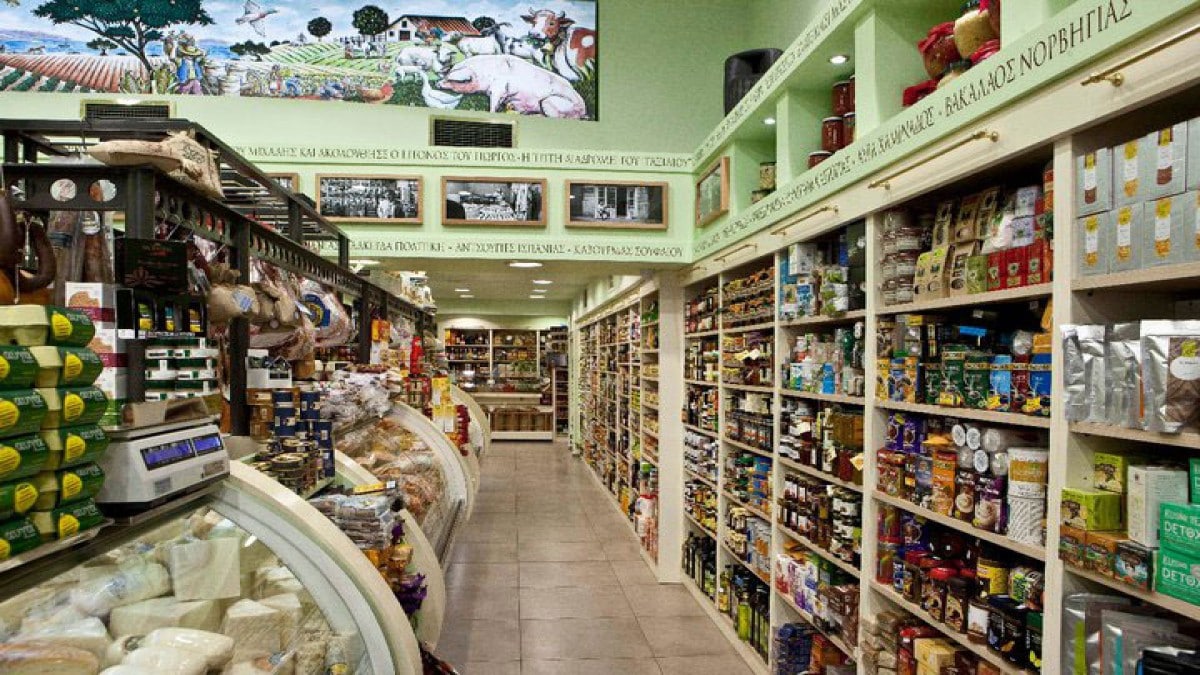 Αυτό είναι το πιο viral παντοπωλείο: Βρίσκεται σε ύψος 120 μέτρων