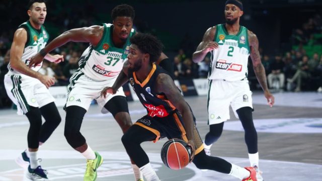Παναθηναϊκός AKTOR – Προμηθέας 92-67: Ο Γιούρτσεβεν έκοβε, ο Μήτογλου έραβε και τα τρίποντα μπήκαν!