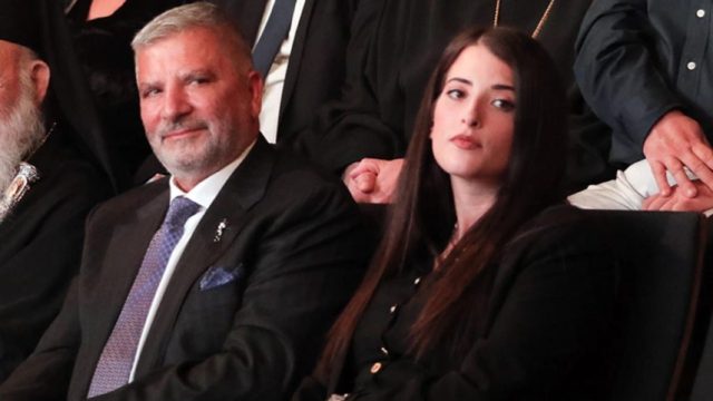 Γάμος Γιώργου Πατούλη – Νάνσυ Κοιλού: Η δεξίωση στο Κορωπί, το μωρό και η απουσία του γιου