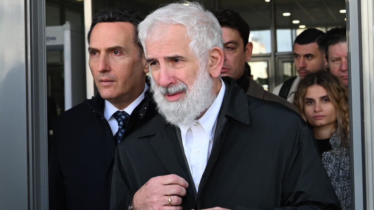 «Καταδίκασε» τον Πέτρο Φιλιππίδη γνωστός ηθοποιός: «Σιχαμένο…»!