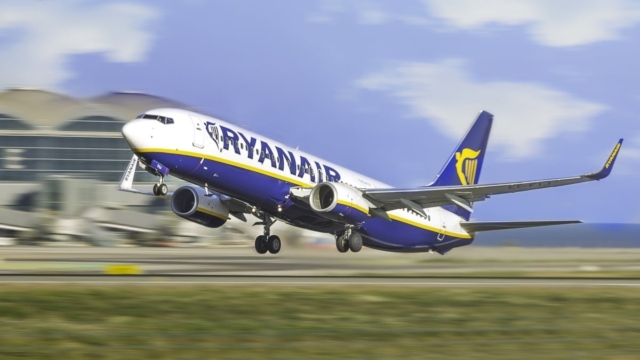 Μεγάλη προσφορά Ryanair: Πτήσεις από €19,99 – Πετάξτε από Αθήνα για Βουδαπέστη με επιστροφή μόλις με €50!