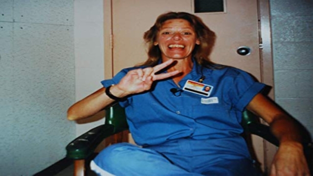 Aileen Wuornos:  Η πρώτη γυναίκα κατά συρροή δολοφόνος της Αμερικής