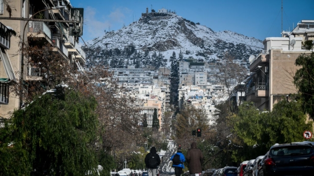 «Εισβολή» χιονιού στην Αθήνα: Η τελευταία εκτίμηση Τσατραφύλλια και Αρναούτογλου μέχρι τα τέλη Νοεμβρίου