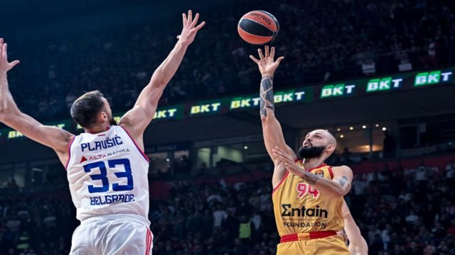 Ερυθρός Αστέρας – Ολυμπιακός 87-73: Σε άσχημο «φεγγάρι» οι Πειραιώτες, προβληματική εμφάνιση στο Βελιγράδι