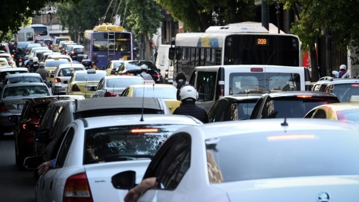 Κίνηση στην Αθήνα: Mεγάλο μποτιλιάρισμα στην Εθνικό Οδό – Που σημειώνονται καθυστερήσεις