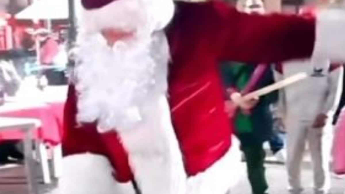 Μεράκλωσε ο Άγιος Βασίλης και άρχισε να χορεύει το «ζεϊμπέκικο της Ευδοκίας» (video)