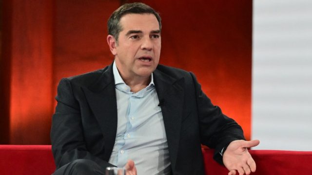 Αλέξης Τσίπρας: «Το δημοψήφισμα δεν ήταν κωλοτούμπα αλλά plan b – Ο ΣΥΡΙΖΑ έσωσε τη χώρα»