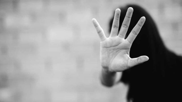 Τα περιστατικά φρίκης δεν έχουν τελειωμό: Συνελήφθη 50χρονος που ασελγούσε επί 6 χρόνια στην κόρη του
