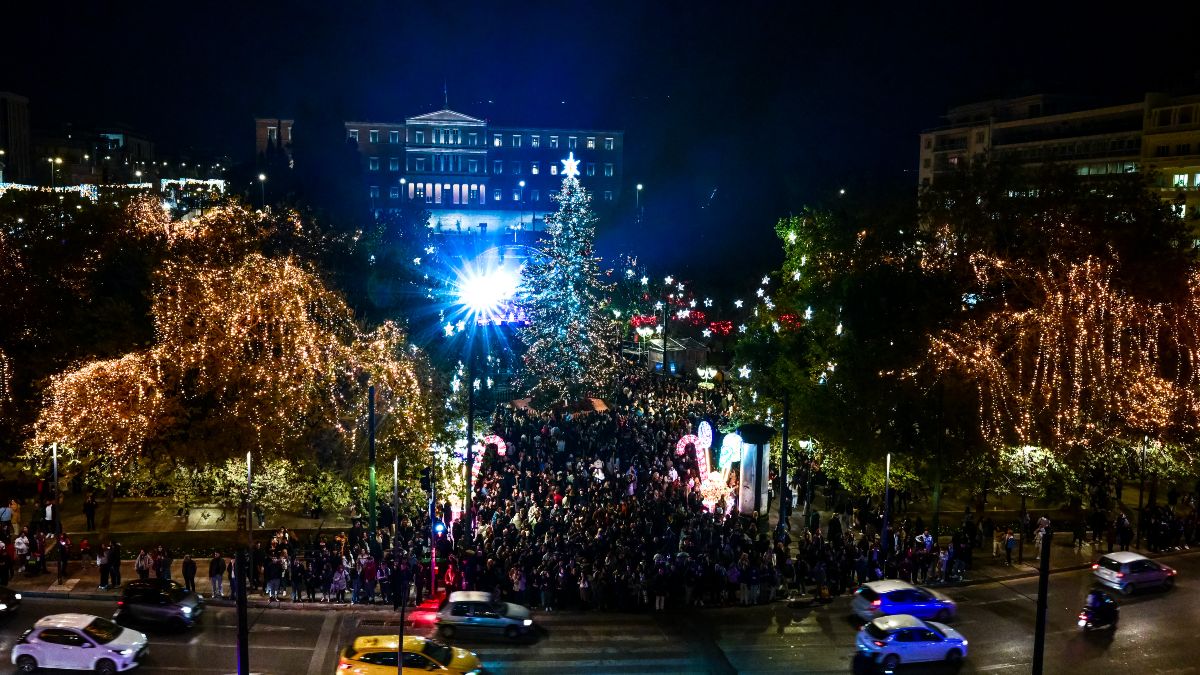 Διπλή Πρωτοχρονιά στην Αθήνα και… διαλέγουμε: Στο Σύνταγμα με Δούκα, στο Πεδίον του Άρεως με Χαρδαλιά