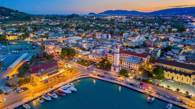 Η φωτογραφία της ημέρας: Χρόνια πολλά στην Ζάκυνθο!