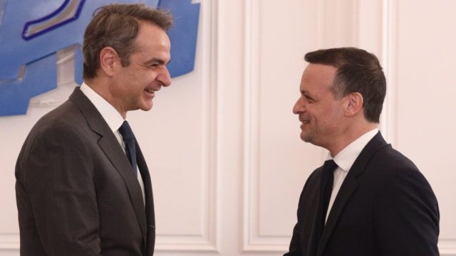 Έτσι θα λυθεί το κυκλοφοριακό της Αθήνας! Τι συζήτησαν Μητσοτάκης – Δούκας;