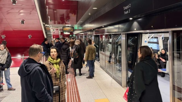 Πανδαιμόνιο στο μετρό Θεσσαλονίκης: Χάλασε συρμός και ακινητοποιήθηκαν όλοι οι συρμοί!