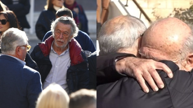Σε κλίμα οδύνης η κηδεία του Κώστα Χαρδαβέλλα: Πλήθος κόσμου στο τελευταίο αντίο – Η συγκινητική αγκαλιά Λιάνη και Δημαρά
