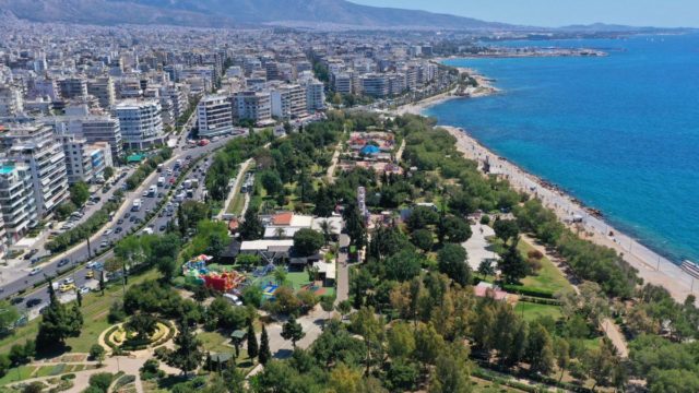 Σε… άλλο επίπεδο οι πολυτελείς κατοικίες: Ποιοι αγοράζουν με 27.000 το τ.μ. στα νότια προάστια