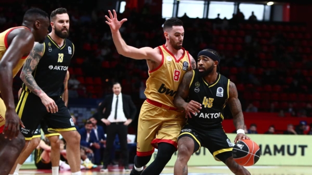 Ολυμπιακός – Μαρούσι 106-94: 10η νίκη για τους ερυθρόλευκους έπειτα από ένα επιθετικό υπερθέαμα από το Μαρούσι