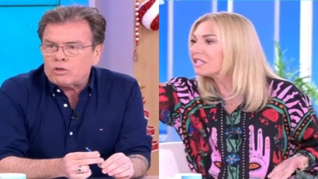 Τους μάτιασαν γιατί είναι αγαπημένοι: Παπανώτας και Μεσσαροπούλου σε αδιανόητο καβγά – «Ντροπή σου που υποστηρίζεις φασιστικές δηλώσεις»