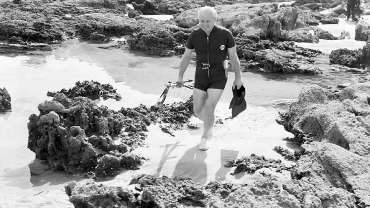 17 Δεκεμβρίου 1967: Εξαφανίζεται μυστηριωδώς ο πρωθυπουργός της Αυστραλίας ενώ κολυμπούσε! Δεν βρέθηκε ποτέ, αναφορές πως τον απήγαγαν εξωγήινοι!