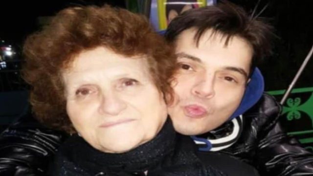 «Έθαψες άντρα και παιδί, εμένα όχι»: Η συγκλονιστική ανάρτηση της μητέρας του Γιώργου Δασκαλάκη 10 ημέρες πριν τον θάνατό του