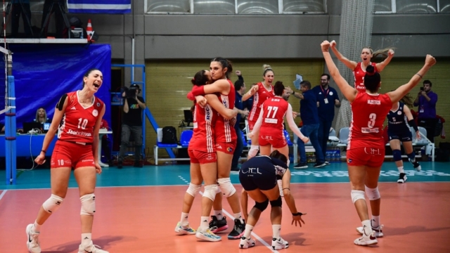 Παναθηναϊκός – Ολυμπιακός 1-3: «Ερυθρόλευκο» το Super Cup στο βόλεϊ γυναικών