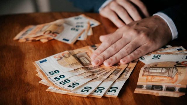 Συντάξεις Ιανουαρίου 2025: Νωρίτερα από κάθε άλλη φορά η καταβολή τους! Χαμόγελα για πάνω από 4 εκατ. συνταξιούχους!